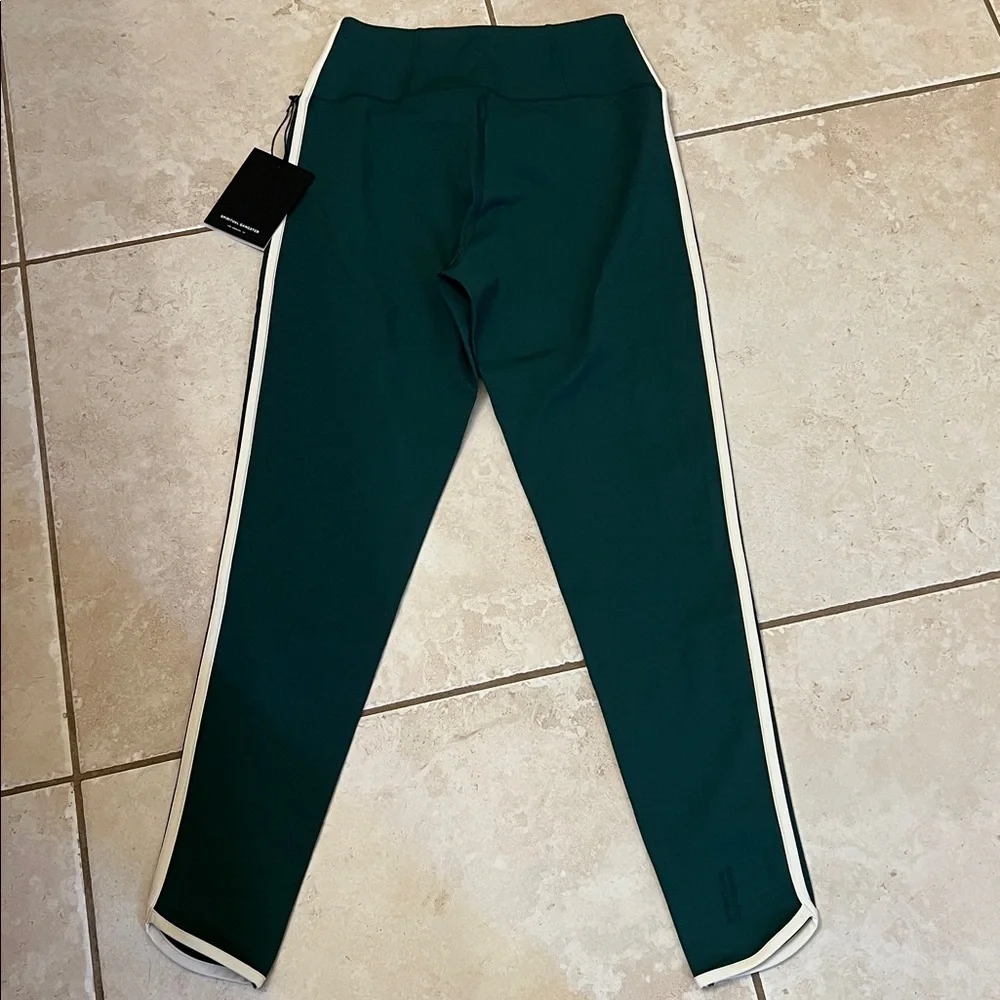 Spiritual gangster nirvana tech leggings size medium - Picture 6 of 7